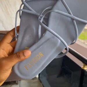 Ladies slippers